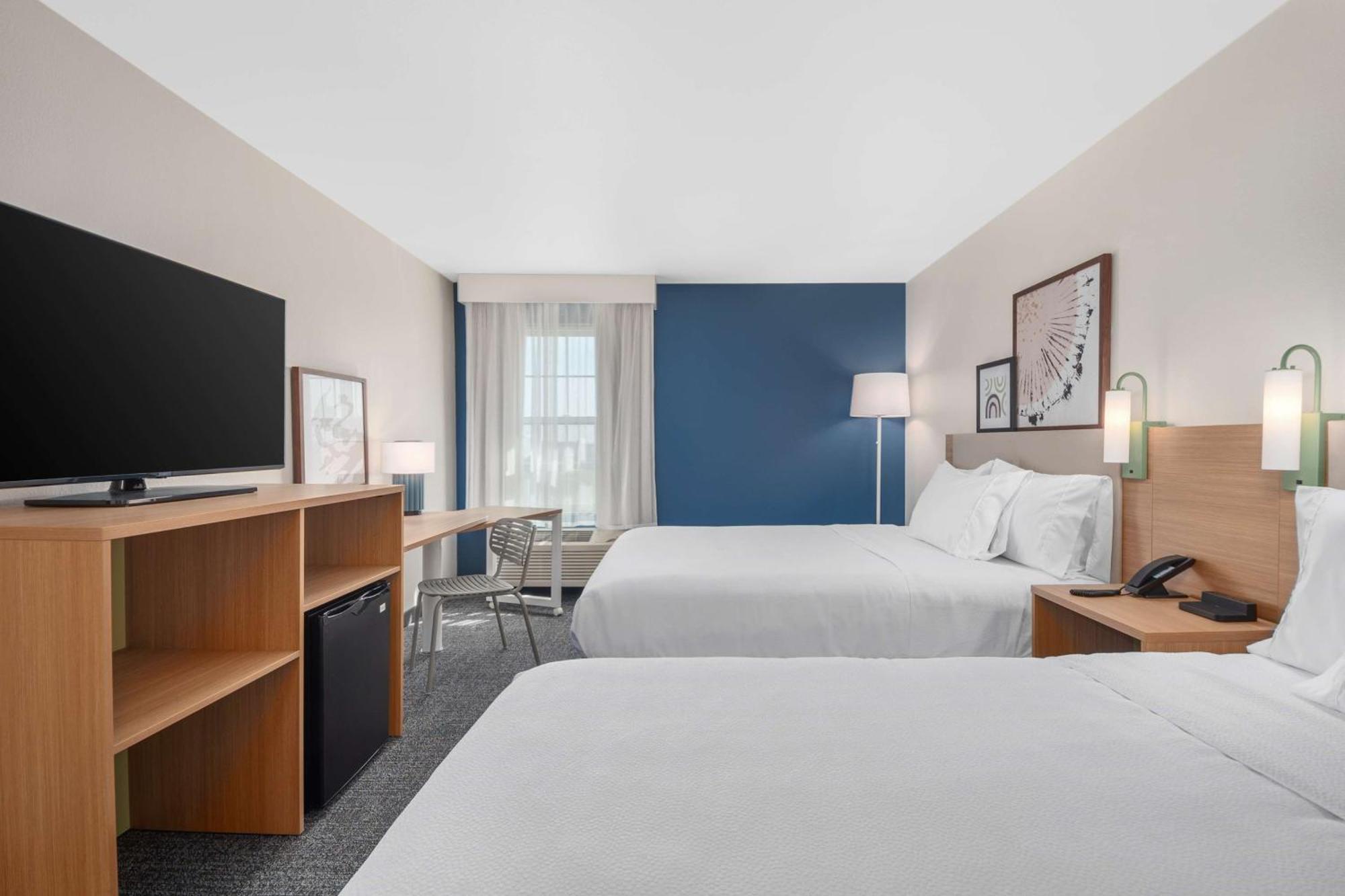 Spark By Hilton Minot Bagian luar foto